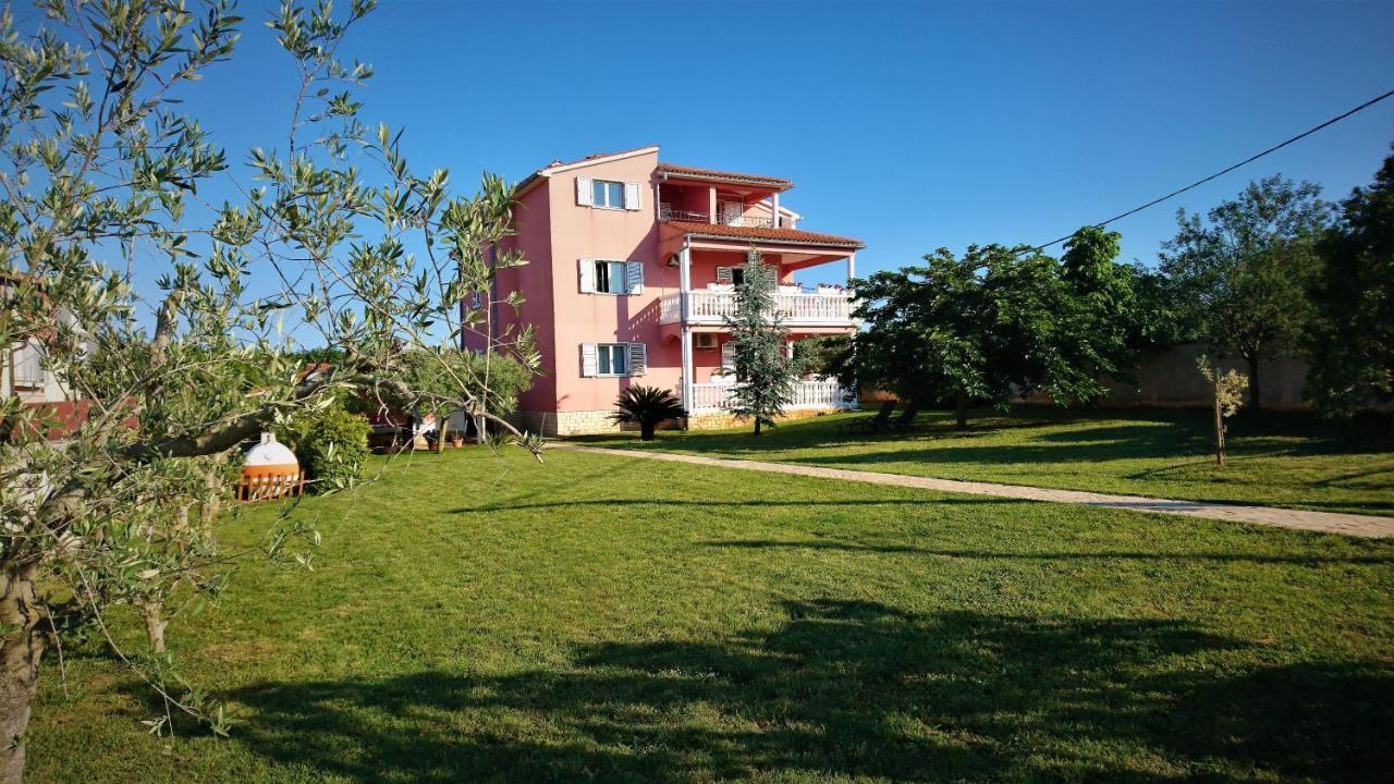 Apartments Volme 班约勒 外观 照片